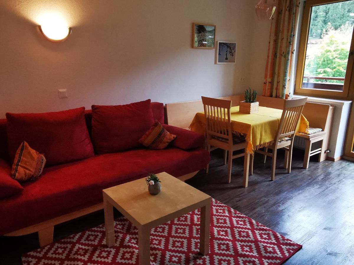 Pension Luzenberg เอาฟาค์ ภายนอก รูปภาพ