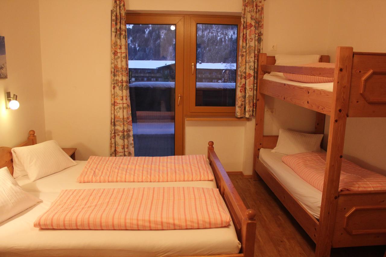 Pension Luzenberg เอาฟาค์ ภายนอก รูปภาพ