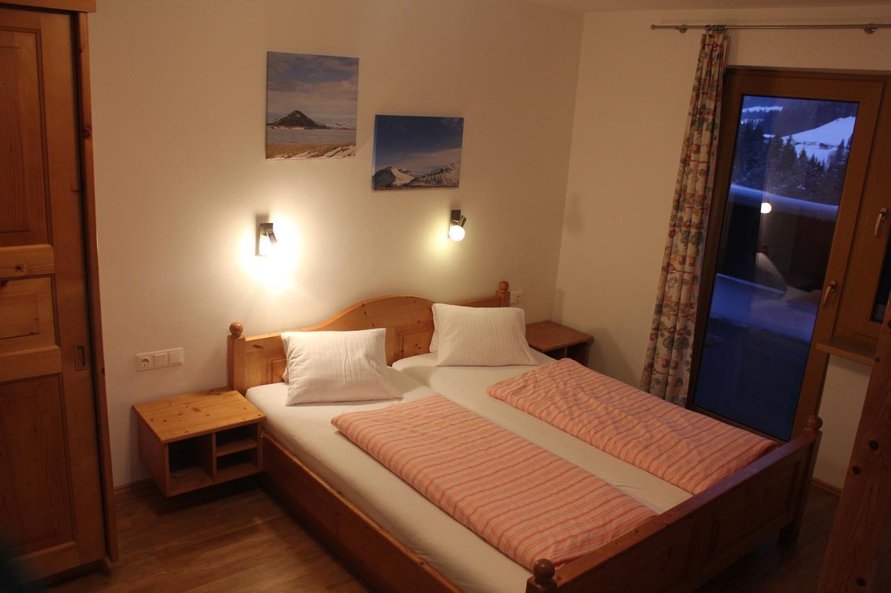 Pension Luzenberg เอาฟาค์ ภายนอก รูปภาพ